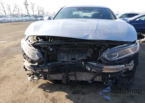 2018 Honda Accord Sport z USA, uszkodzony, nr VIN 1HGCV1F34JA111296